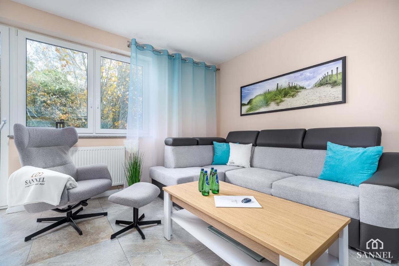 Apartament Lazure Przy Lesie-Sloneczne Tarasy Dziwnowek-Sannel Apartments For Rent Exteriör bild
