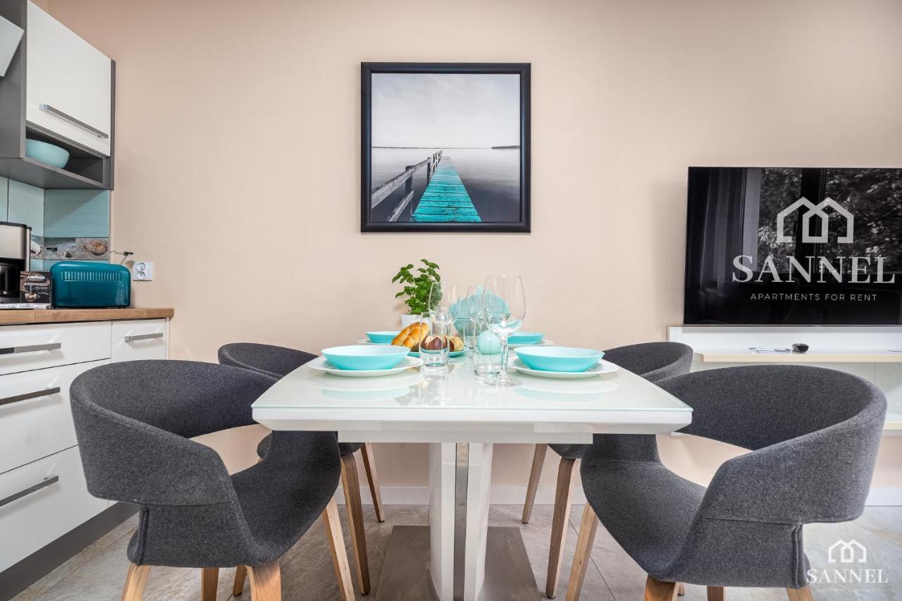 Apartament Lazure Przy Lesie-Sloneczne Tarasy Dziwnowek-Sannel Apartments For Rent Exteriör bild