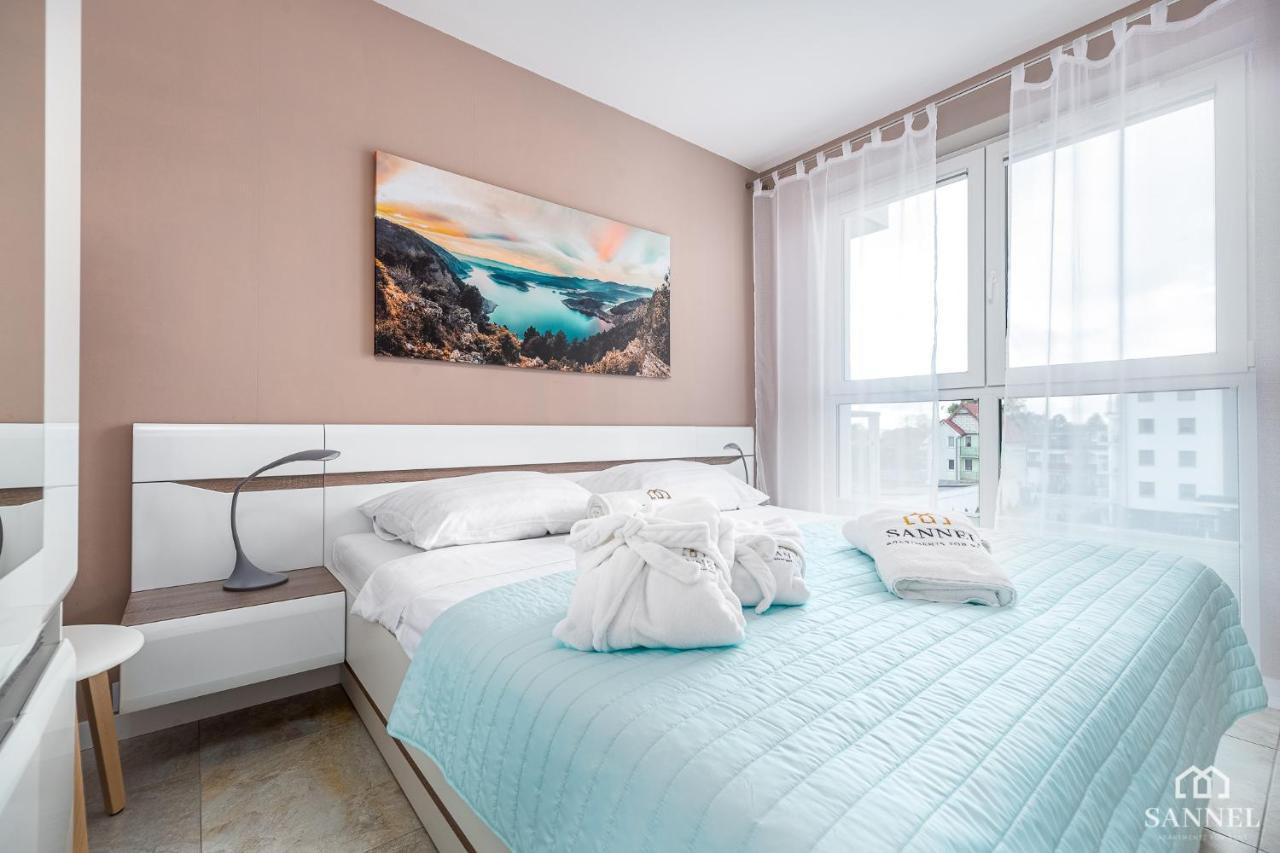 Apartament Lazure Przy Lesie-Sloneczne Tarasy Dziwnowek-Sannel Apartments For Rent Exteriör bild