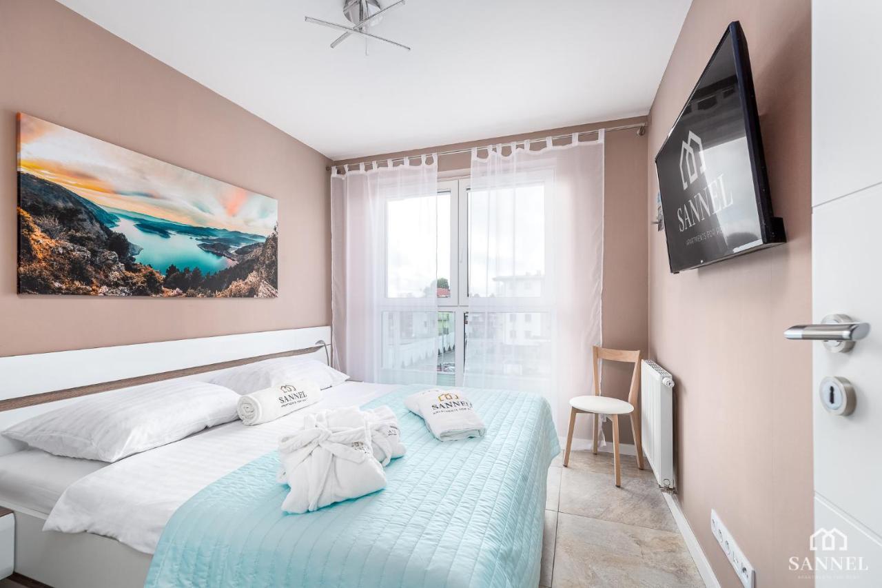 Apartament Lazure Przy Lesie-Sloneczne Tarasy Dziwnowek-Sannel Apartments For Rent Exteriör bild